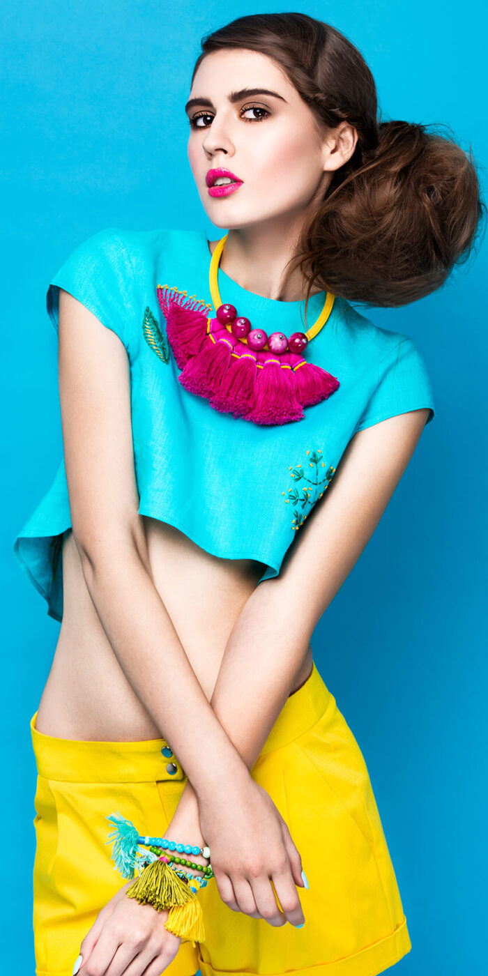 beautiful-fashionable-woman-an-unusual-hairstyle-i-2023-11-27-05-37-14-utc (1)