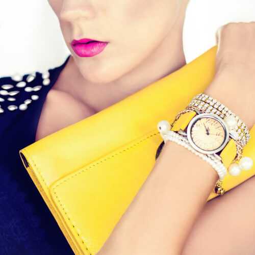 fashion-portrait-of-a-beautiful-girl-in-the-evenin-2024-09-12-09-43-39-utc fashion-portrait-of-a-beautiful-girl-in-the-evenin-2024-09-12-09-43-39-utc