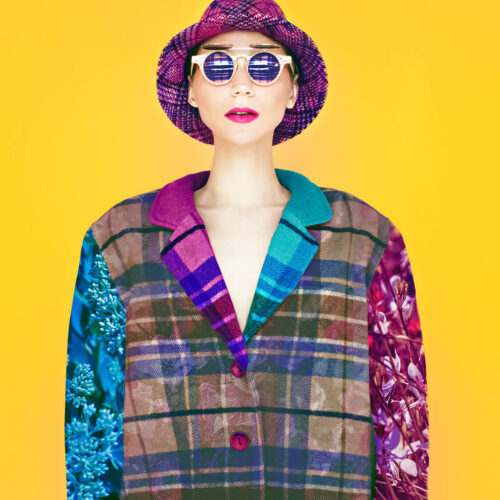 fashion-portrait-of-a-vintage-girl-crazy-mix-of-s-2024-09-22-22-09-15-utc fashion-portrait-of-a-vintage-girl-crazy-mix-of-s-2024-09-22-22-09-15-utc