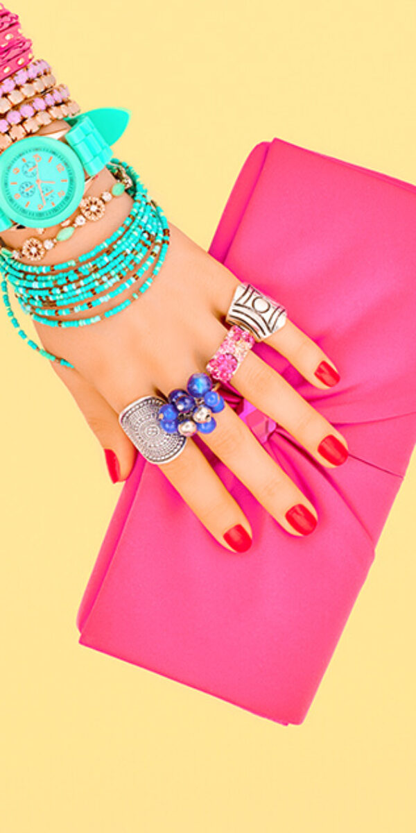 fashion-summer-hipster-accessories-minimal-female-2024-02-23-15-41-48-utc