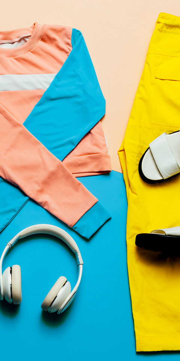 Fashionable Sports Jacket, Urban style.Accessories headphones, g Fashionable Sports Jacket, Urban style.Accessories headphones, golfs, beanie Street Outfit