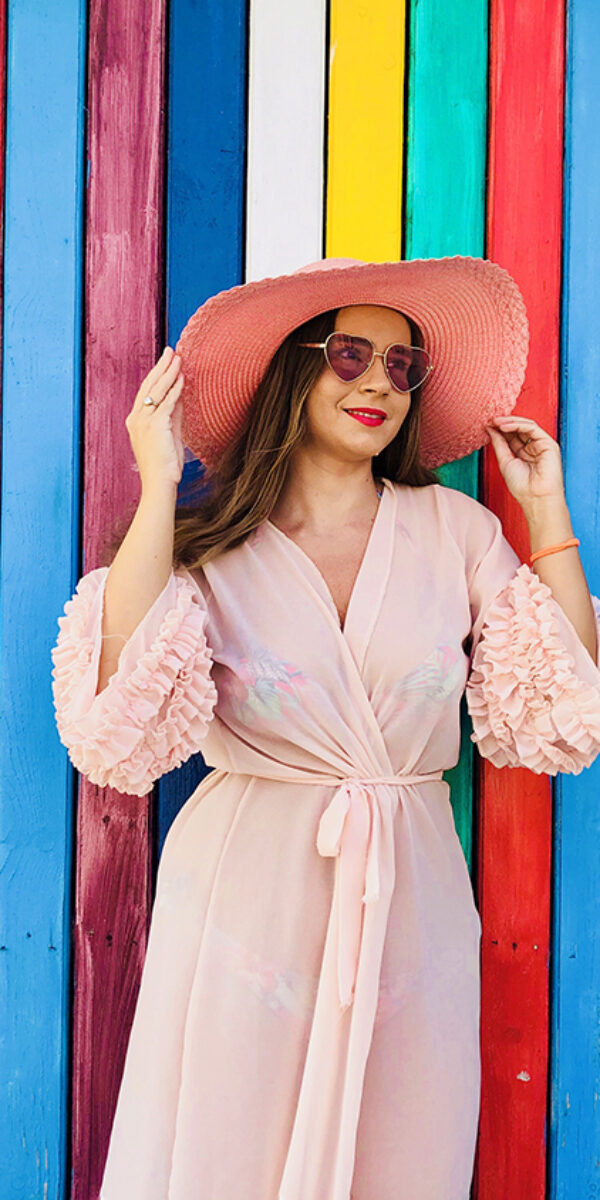 woman-wearing-pink-dress-pink-hat-and-fashionable-2023-11-27-05-02-36-utc